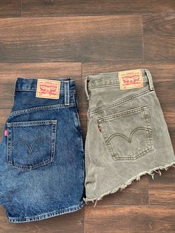 Women’s Levi 501 shorts