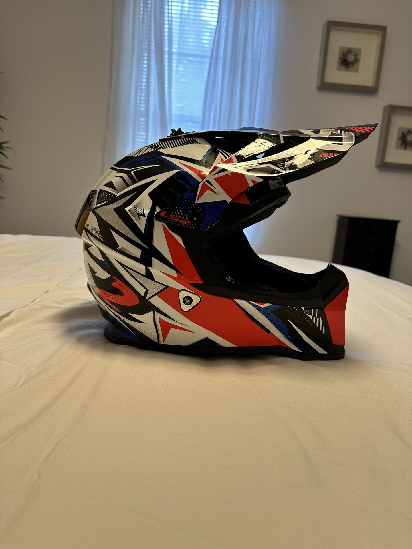 LS2 Helmet Size Large
