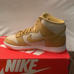 Nike Dunk Hi Gold Wheat 