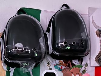 Pet backpack carrier