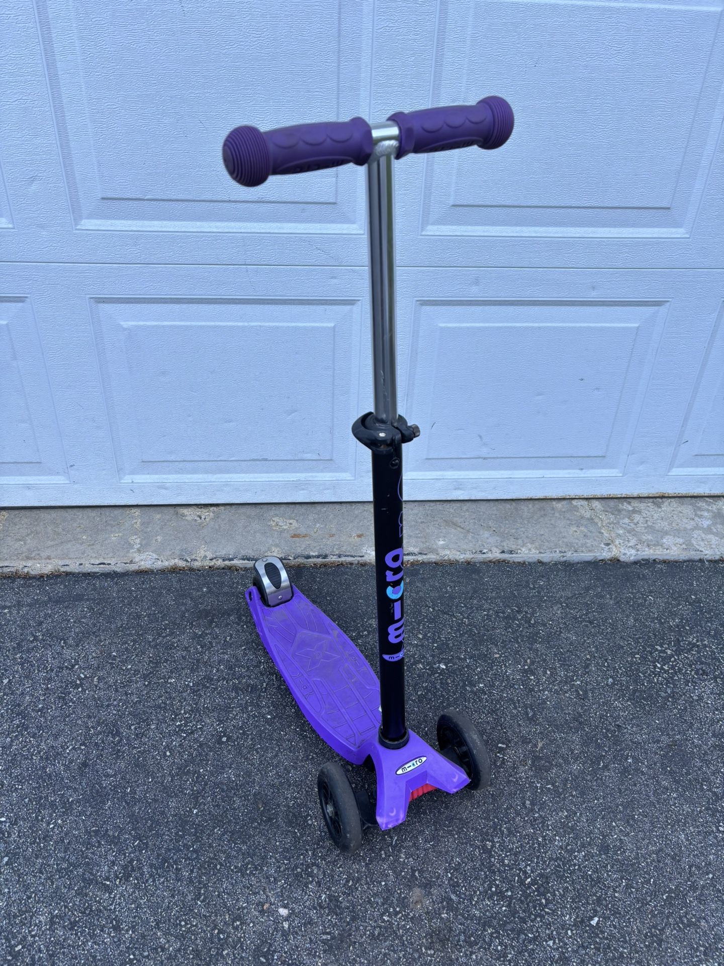 Micro Maxi Adjustable Kids Scooter Swiss Designed Scooter For Kids 5-12