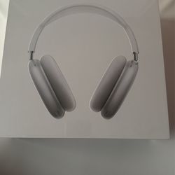 *BRAND NEW* AIRPODS MAX