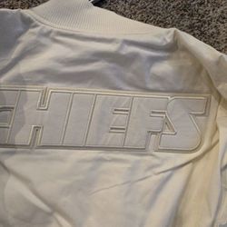 Cream/white KANSAS CITY CHIEFS ZIP UP PRO LINE JACKET XXL
