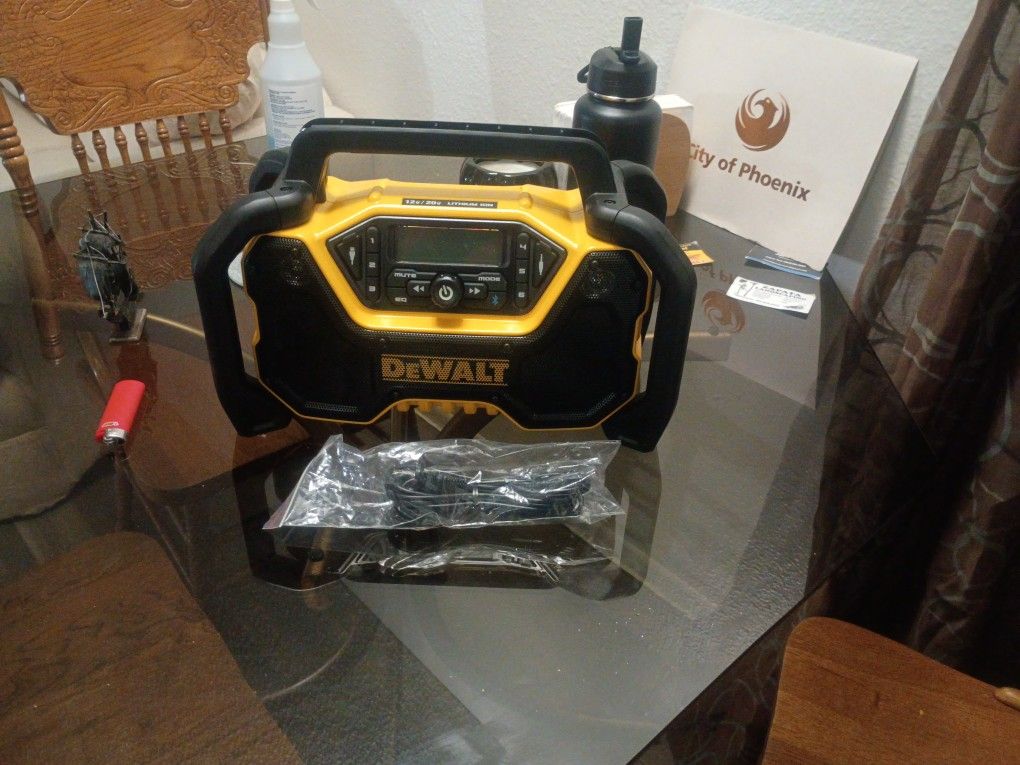DeWalt construction boombox also call (contact info removed)