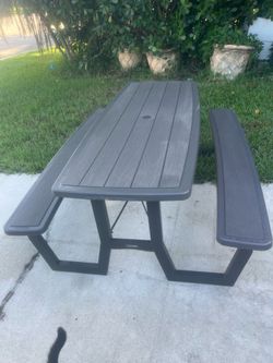 Lifetime Commercial 6 ft Folding Picnic Table
