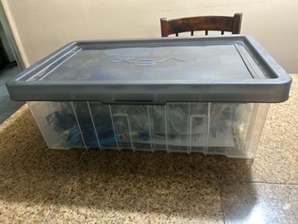 VEX IQ Robotics (contact info removed) 1st Gen Construction Kit (READ DESCRIPTION)