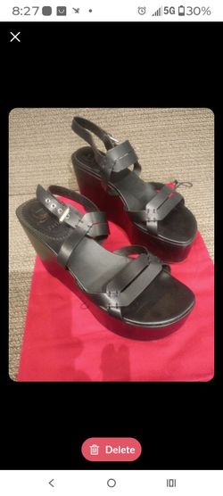 Authentic CHRISTIAN LOUBOUTIN WOMEN'S PLATFORM SHOES 9-91/2