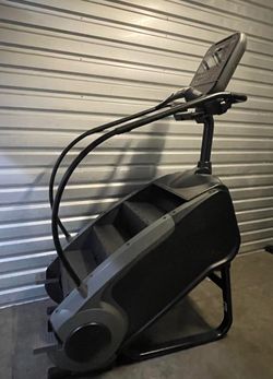 StairMaster 8 Series 8G Gauntlet with Free Curbside Delivery