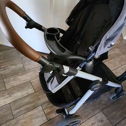 Graco Stroller- Modes Nest2Grow