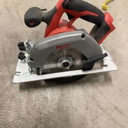 M18 Skilsaw 