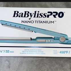 BabylissPRO NANO TITANIUM #1 Top Rank Flatirons 1 1/4