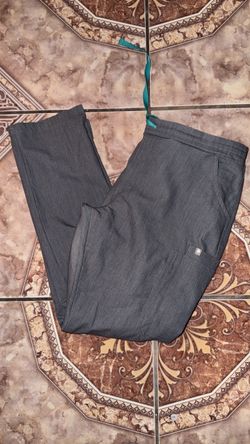 Figs scrubs