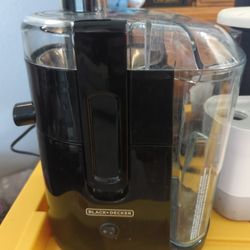 Black& Decker Electric Juicer Extractor