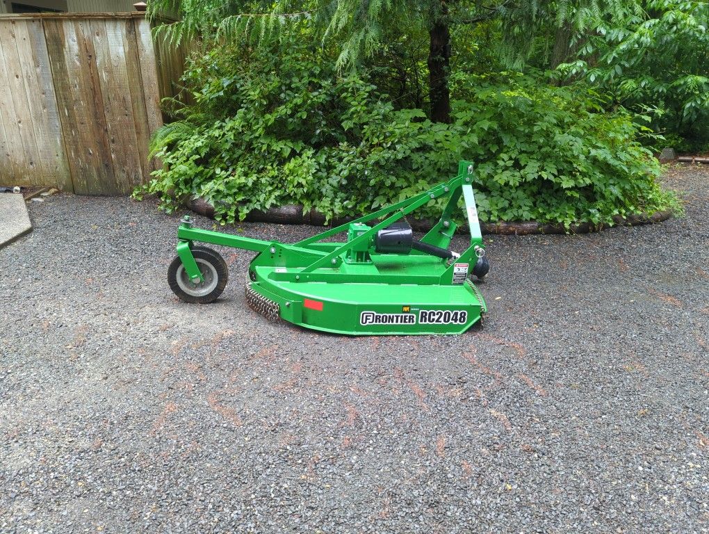 John Deere/Frontier Brush Hog