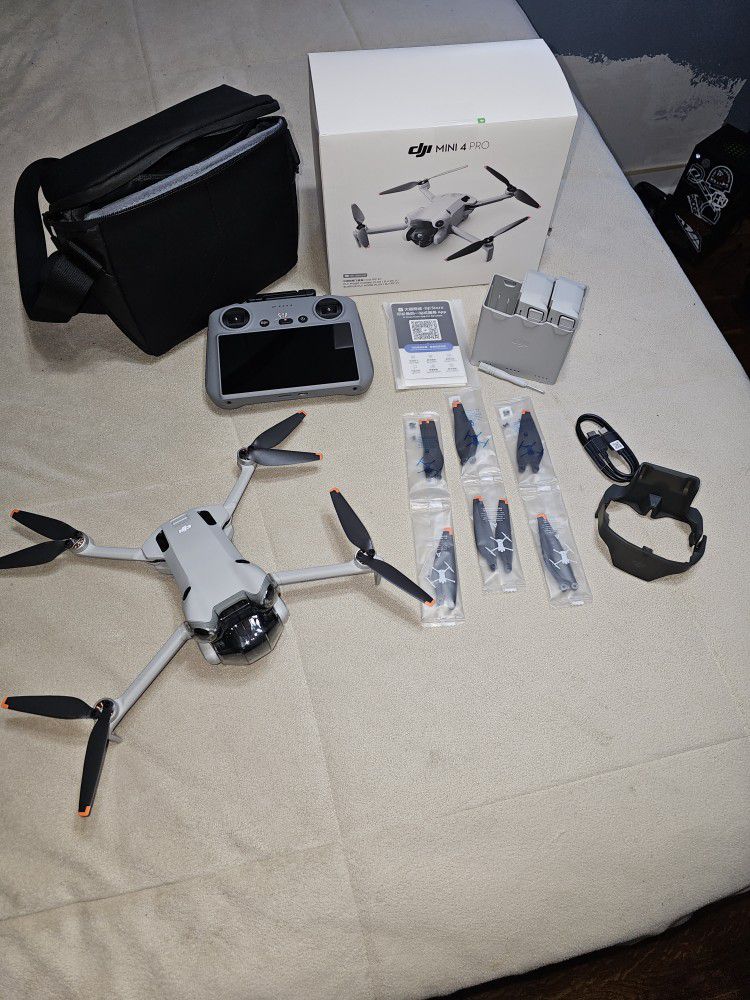 DJI Mini 4 Pro Drone With Fly More Plus Pakage
