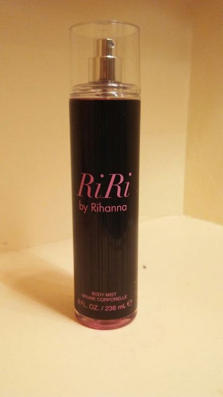 New " Ri Ri" Rihanna body spray