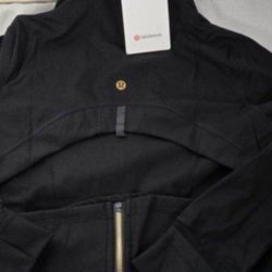 Lululemon 2pc Set.  New Women Two Piece Black Set-  Women's 6