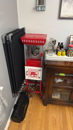 Popcorn machine