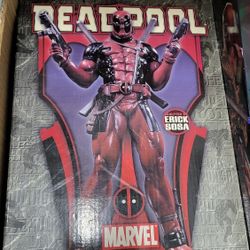 Deadpool Statue Erick Sosa 