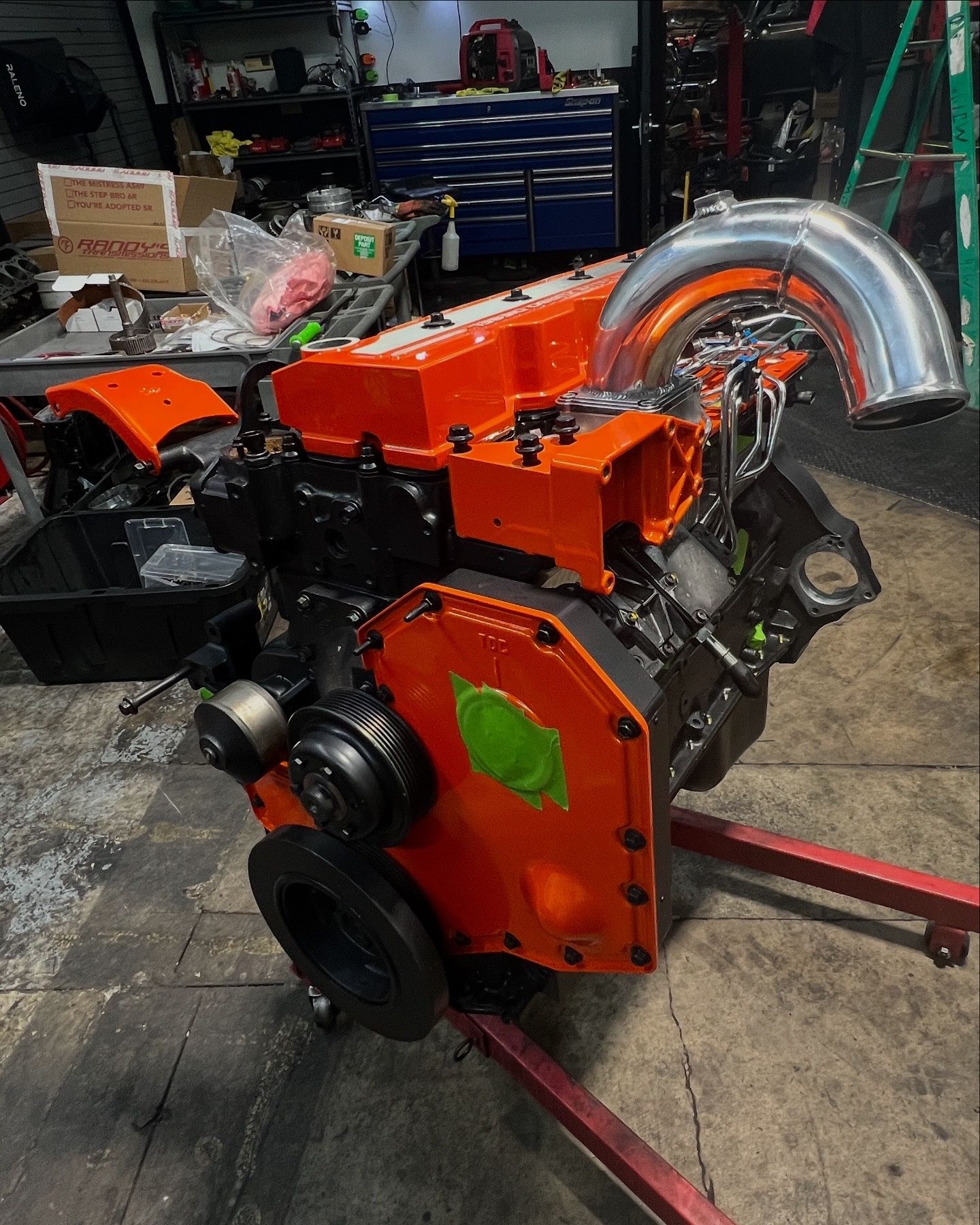 00-02 5.9L VP44 Cummins Engine With Fuel System