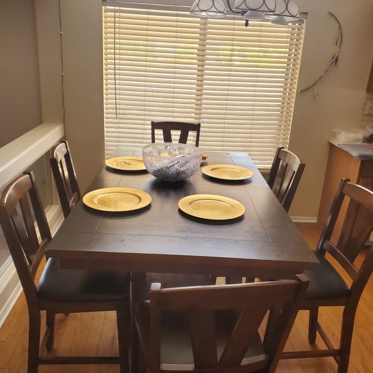 6sitter Dinning Table
