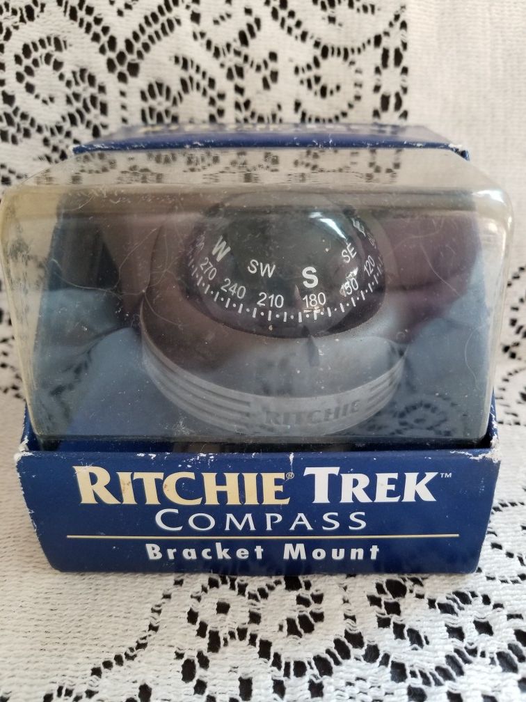 Ritchie trek TR-31 bracket mount compass
