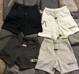 Essentials Fear Of God Shorts 