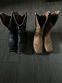 2 pairs of Boots
