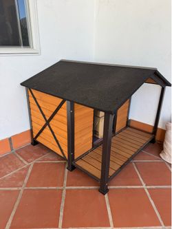 Heated Wooden Dog House