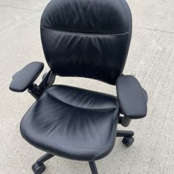 Desk Chair 