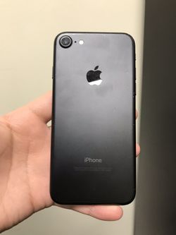 iPhone 7 128GB Factory Unlocked