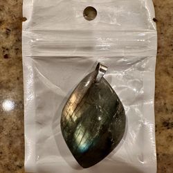 Labradorite Crystal Pendant 