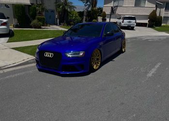 Audi A4 Sedan