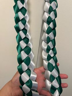 Graduation Lei - Dark Green and White