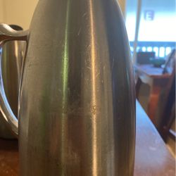 BON CHEF INSULATED POT