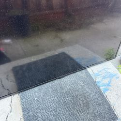 Insignia  TV w/ Remote & Wall Mount