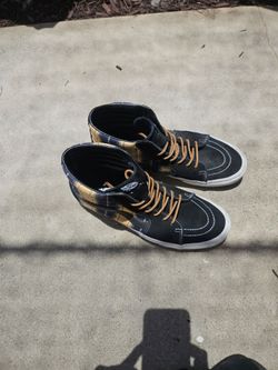 High-top Vans
