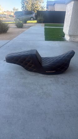 Harley seat