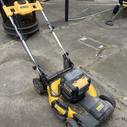 Dewalt Battery Powered Lawnmower 