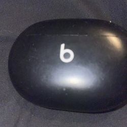 Beats Studio Buds