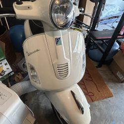 2009 Vespa 