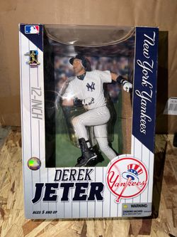 McFarlane's Sports Picks Derek Jeter NY Yankees 12in Figure Series 11 Boxed