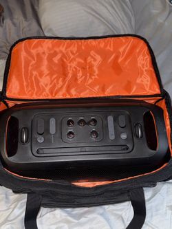 JBL PartyBox On-The-Go