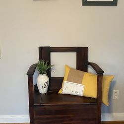 Restored 1900s Vintage Oak Storage Chair 