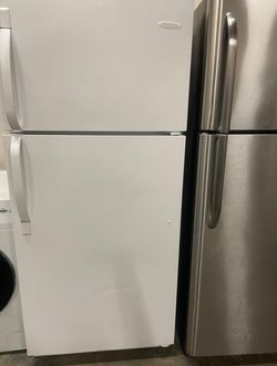 Frigidaire Top Mount White Refrigerator
