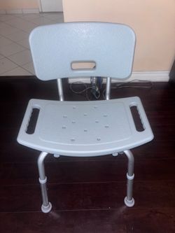 Drive Medical RTL12202KDR Shower Chair with Back, Adjustable Stool