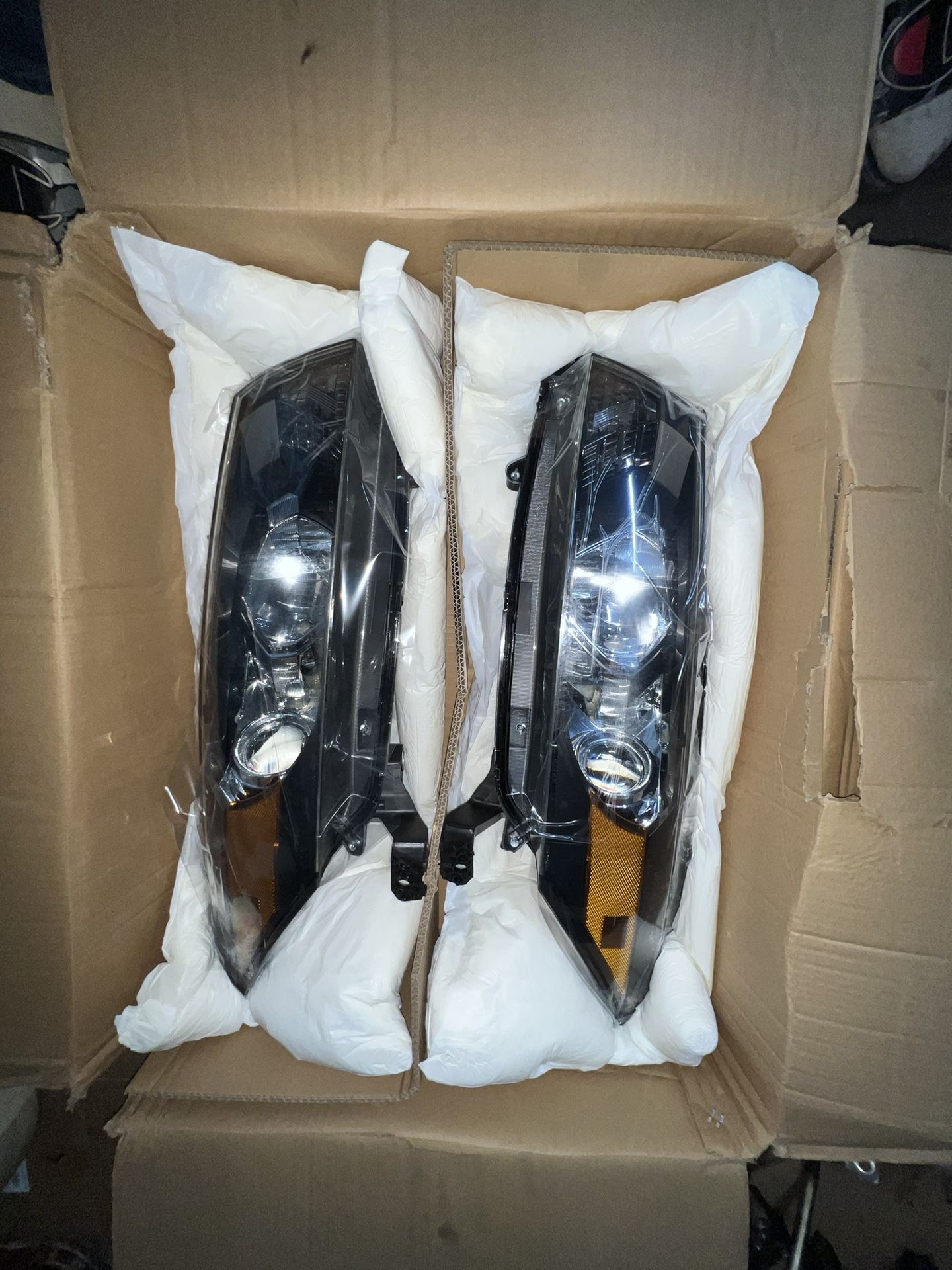 Honda Accord 2009 HEADLIGHTS