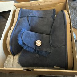 Uggs Navy Blue 