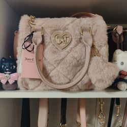 JUICY COUTURE 🩷🌸 LETS GET COZY SATCHEL 