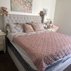King Size Bed Available 
